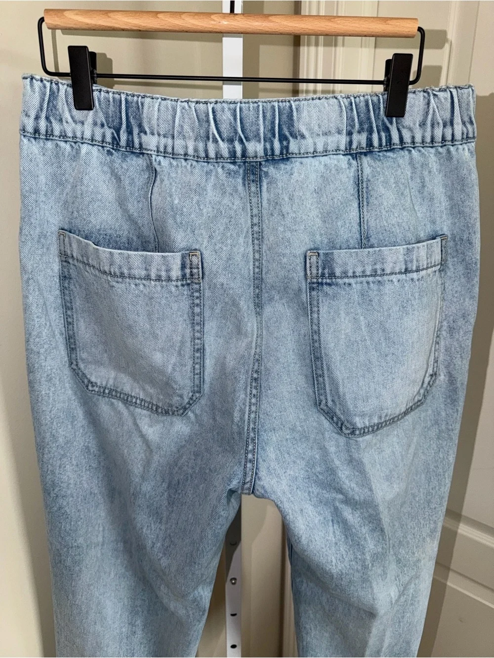 Veronica Beard Arya Patch Pocket Barrel Jeans Light Wash Cropped Denim Size 31
